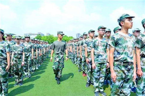軍訓(xùn)5.jpg